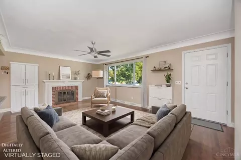 Living - 715 Cascade Rd, Forest Park, OH 45240 photo 1 of 8