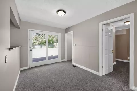 Entry Way - 8745 Daly Rd, Cincinnati, OH 45231 photo 1 of 1
