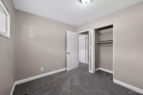 Bedroom - 8745 Daly Rd, Cincinnati, OH 45231 photo 3 of 10
