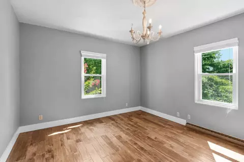 Bedroom - 3605 Galbraith Rd, Cincinnati, OH 45236 photo 2 of 10