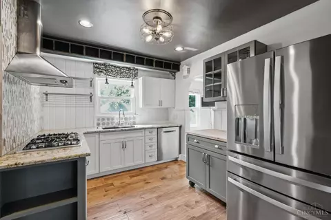 Kitchen - 3605 Galbraith Rd, Cincinnati, OH 45236 photo 1 of 3