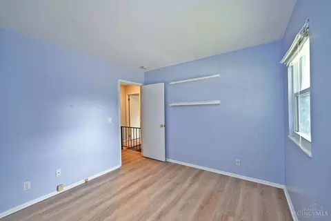 Bedroom - 7064 Monongahela Dr, Cincinnati, OH 45244 photo 4 of 8