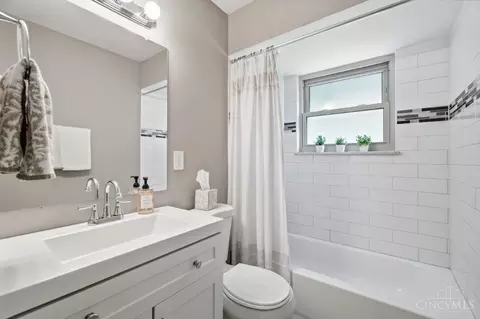 Bath - 1306 Fourth St, Reading, OH 45215 photo 1 of 3