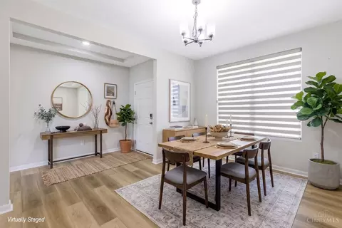 Dining - 1291 Heather Rdg, Cincinnati, OH 45233 photo 2 of 3