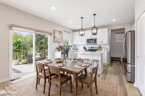Dining - 1291 Heather Rdg, Cincinnati, OH 45233 photo 3 of 3
