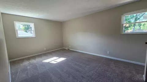 Bedroom - 786 Picket Way, Cincinnati, OH 45245 photo 4 of 6