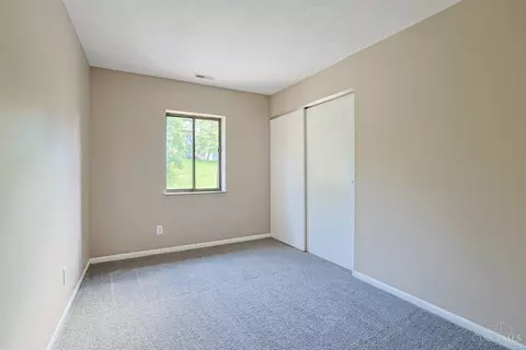 Bedroom - 6780 Harrison Ave, Cincinnati, OH 45247 photo 3 of 5