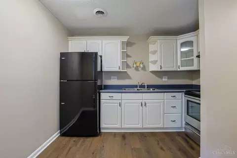 Kitchen - 6780 Harrison Ave, Cincinnati, OH 45247 photo 1 of 3