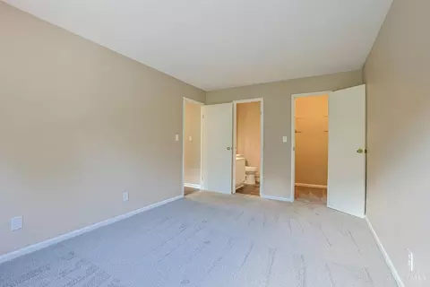 Bedroom - 6780 Harrison Ave, Cincinnati, OH 45247 photo 2 of 5