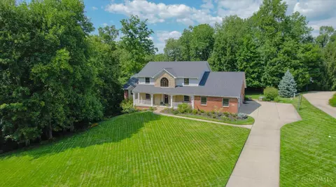 6226 Swanbrook Ln, Cincinnati, OH 45233