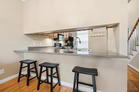Kitchen - 2552 Cleinview Ave, Cincinnati, OH 45206 photo 1 of 3