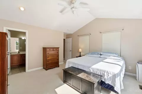 Bedroom - 2552 Cleinview Ave, Cincinnati, OH 45206 photo 3 of 5