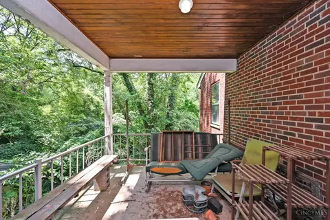 Exterior - 7007 Harrison Ave, Cincinnati, OH 45247 photo 3 of 8