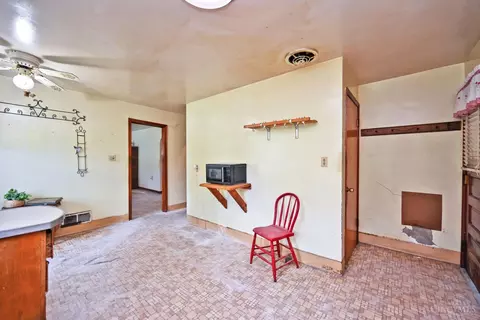 Kitchen - 7007 Harrison Ave, Cincinnati, OH 45247 photo 3 of 5