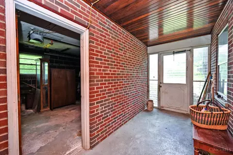 Entry Way - 7007 Harrison Ave, Cincinnati, OH 45247 photo 2 of 2