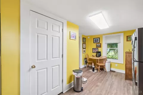 Entry Way - 4716 Maynard Dr, Blue Ash, OH 45242 photo 1 of 4