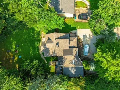 View/Area - 3953 Kirkup Ave, Cincinnati, OH 45213 photo 1 of 2