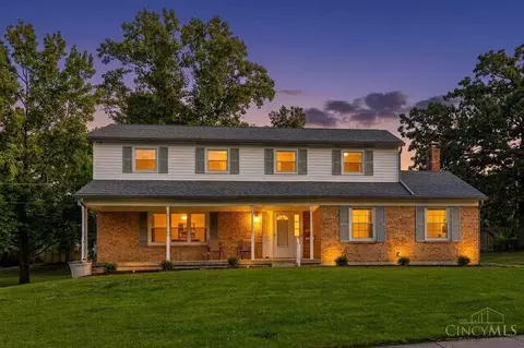 Exterior - 9800 Delray Dr, Montgomery, OH 45242 photo 7 of 7