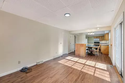 Living - 9800 Delray Dr, Montgomery, OH 45242 photo 3 of 6