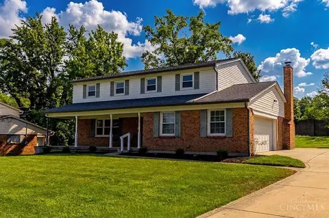 Exterior - 9800 Delray Dr, Montgomery, OH 45242 photo 5 of 7