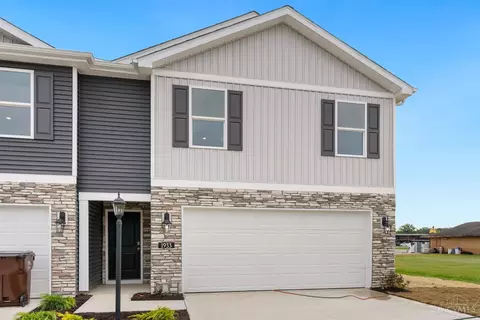 1933 Whispering Pines Dr, Defiance, OH 43512