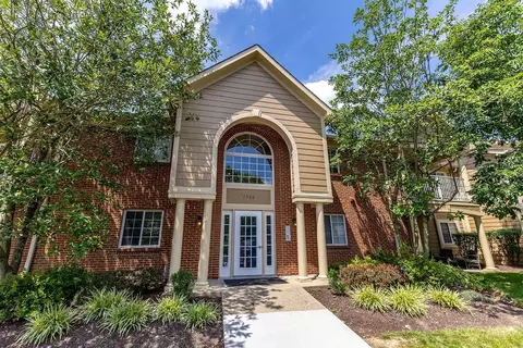 7343 Chatham Ct, West Chester, OH 45069
