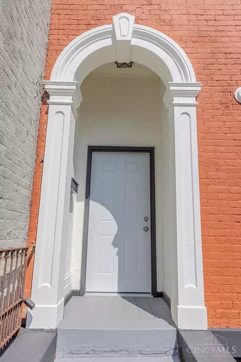 Exterior - 1828 Freeman Ave, Cincinnati, OH 45214 photo 2 of 4