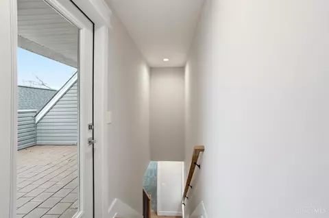 Entry Way - 3309 Bach Ave, Cincinnati, OH 45209 photo 7 of 7