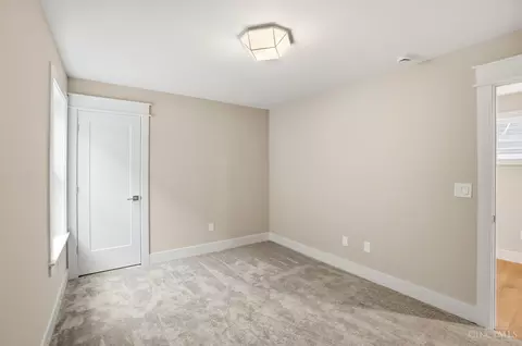 Bedroom - 3309 Bach Ave, Cincinnati, OH 45209 photo 4 of 6