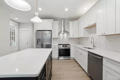 Kitchen - 3309 Bach Ave, Cincinnati, OH 45209 photo 3 of 5