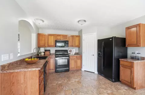 Kitchen - 5236 Crested Owl Ct, Morrow, OH 45152 photo 1 of 4