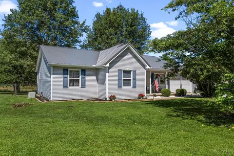 6139 Mad River Rd, Hillsboro, OH 45133