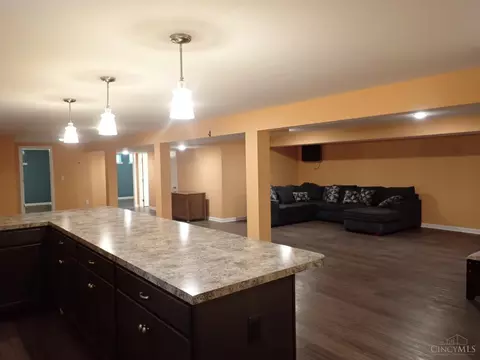 Living - 688 Buff Ct, Cincinnati, OH 45231 photo 4 of 6
