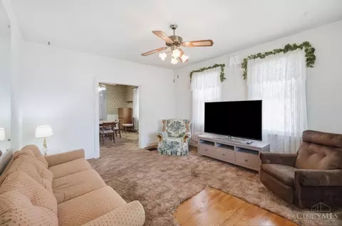 Living - 7501 Ross Ave, Cincinnati, OH 45237 photo 1 of 1