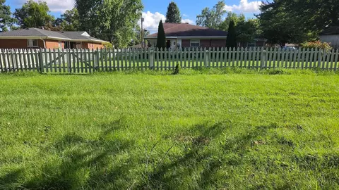 Exterior - 4150 Brookfield Dr, Cincinnati, OH 45245 photo 6 of 14