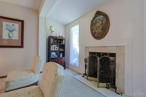 Living - 8608 Zenith Ct, Cincinnati, OH 45231 photo 8 of 9