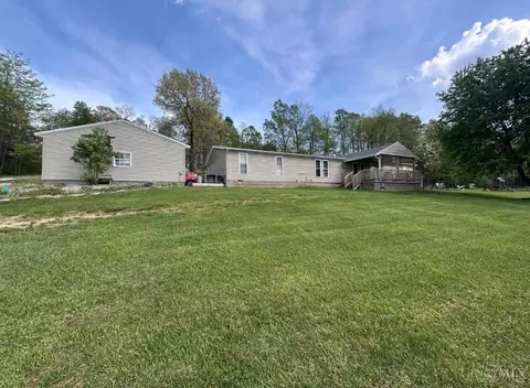 Exterior - 1000 Locust Rd, Hillsboro, OH 45133 photo 1 of 7