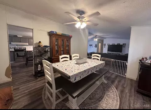 Dining - 1000 Locust Rd, Hillsboro, OH 45133 photo 1 of 3