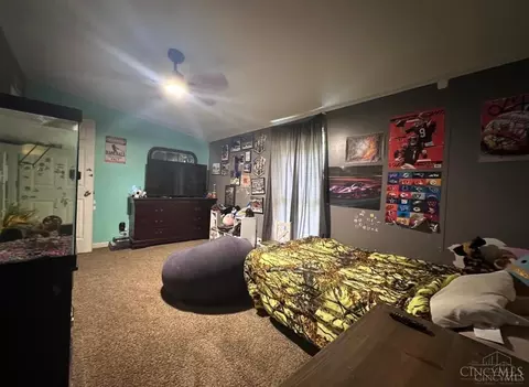 Bedroom - 1000 Locust Rd, Hillsboro, OH 45133 photo 3 of 4