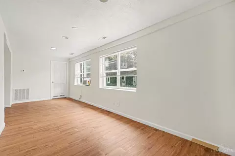 Living - 2048 4th Ave, Cincinnati, OH 45224 photo 2 of 4