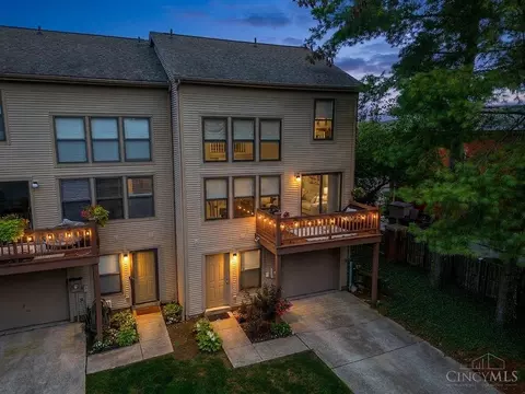 Exterior - 1012 John St, Cincinnati, OH 45203 photo 3 of 3