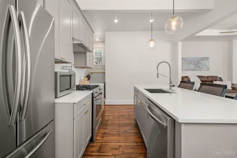 Kitchen - 2621 Hackberry St, Cincinnati, OH 45206 photo 4 of 6