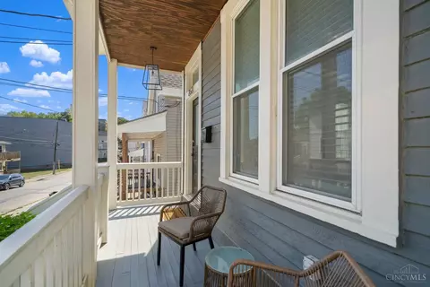 Exterior - 2621 Hackberry St, Cincinnati, OH 45206 photo 4 of 8