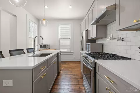 Kitchen - 2621 Hackberry St, Cincinnati, OH 45206 photo 2 of 6