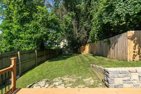 Exterior - 2621 Hackberry St, Cincinnati, OH 45206 photo 8 of 8