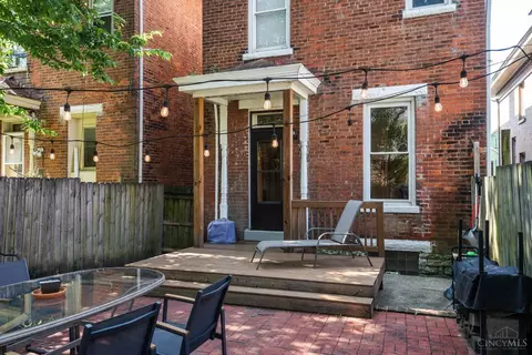 Exterior - 1612 Dexter Ave, Cincinnati, OH 45206 photo 9 of 15