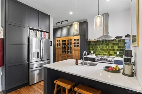 Kitchen - 1612 Dexter Ave, Cincinnati, OH 45206 photo 6 of 9