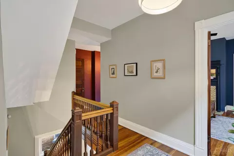 Entry Way - 1612 Dexter Ave, Cincinnati, OH 45206 photo 7 of 13