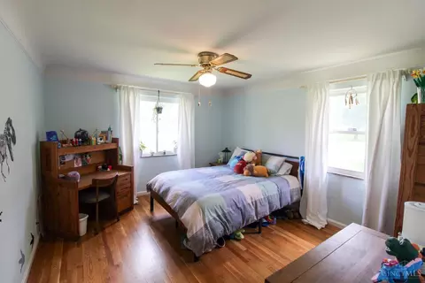 Bedroom - 3743 Langhorst Ct, Cincinnati, OH 45236 photo 4 of 6