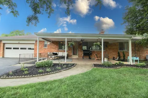 Exterior - 3743 Langhorst Ct, Cincinnati, OH 45236 photo 3 of 9